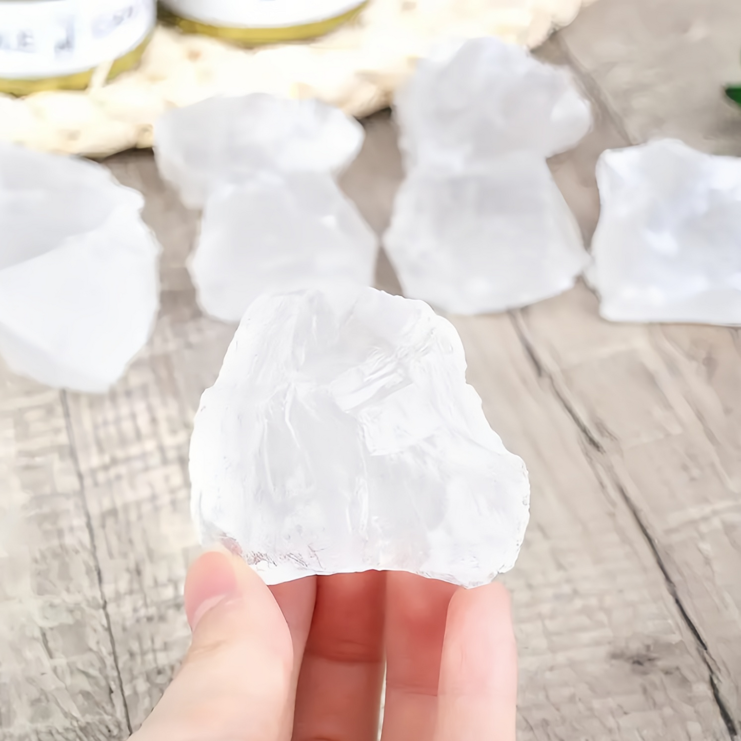 LessButButter-Healing Cyrstal